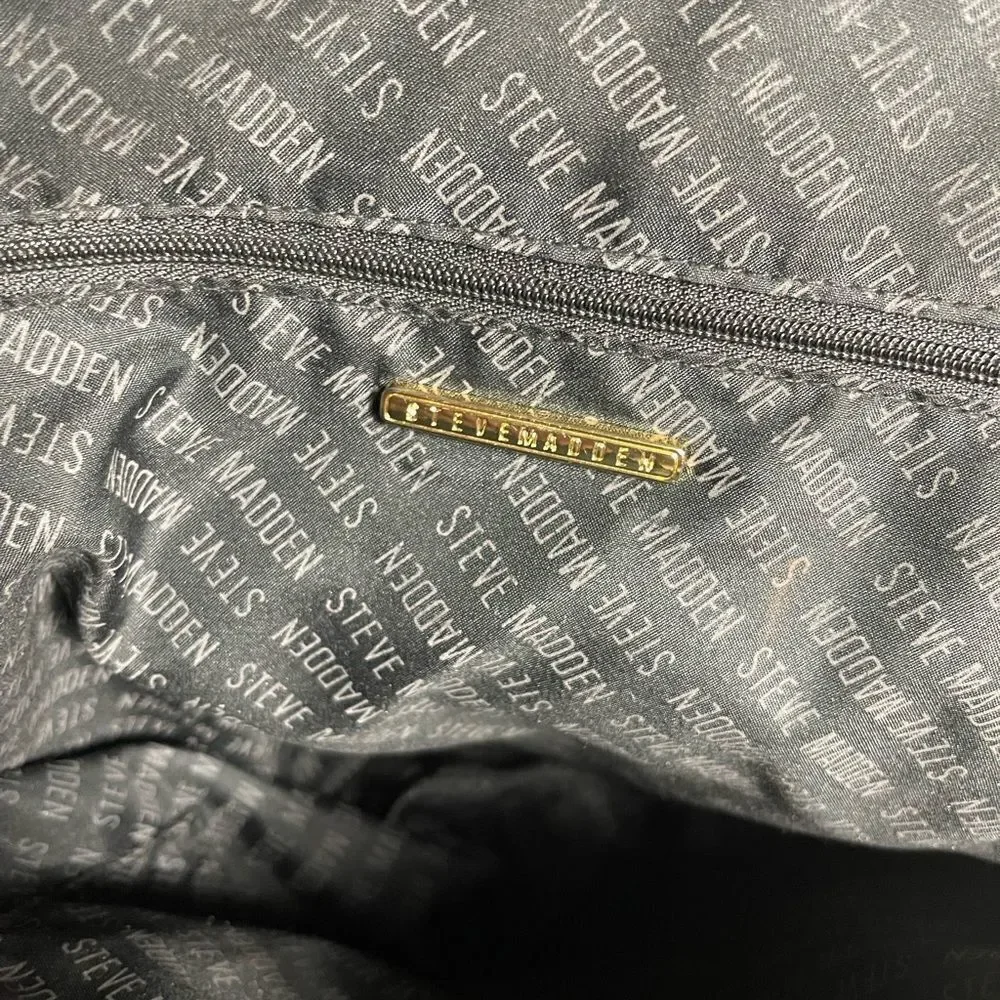Steve Madden steve madden